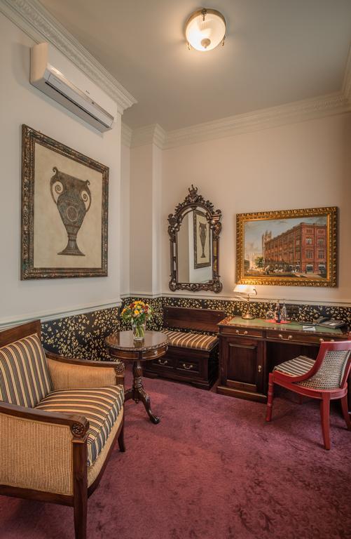 Deluxe Double or Twin Room with Spa Bath